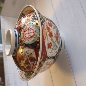 Japanese Covered Dunburi Bowl Arita Ware Hand Painted Imari Porcelain Set  of 4